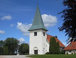 Smålandsstenars kyrka i juni 2015