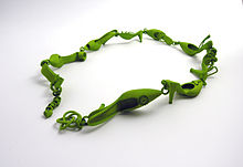 3D printed necklace Ted Noten Fashionista in green 2009.jpg