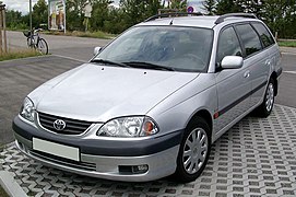 Toyota Avensis T220 (1997–2003)