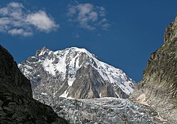 Východní stěna Aiguille d'Argentière