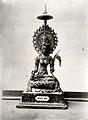 Arca perwujudan Dewi Sri terbuat dari perunggu