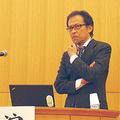 Chief director Kousaku Okuboauf der University Tokyo Konferenz.[3]