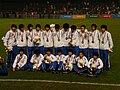 獲銀牌的南韓隊在頒獎典禮後合照