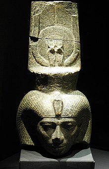 Kepala Shepenupet II dari Museum Nasional Aleksandria, Mesir