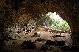 English: Cave where the remainings of ' where ...
