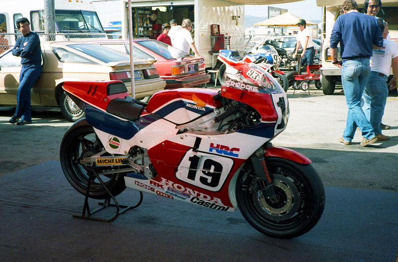 800px-Honda_NS_500_1983.jpg