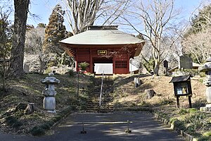 観音寺（牛久市）の仁王門