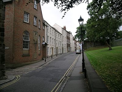 Main buildings, St Chad's College (2006-08-12).jpg