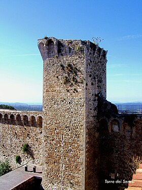 Image illustrative de l’article Cassero Senese (Massa Marittima)