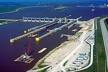 Mississippi River Lock and Dam number 26.jpg