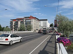 Pitkäsilta kauppatorin vieressä ennen katuremonttia vuonna 2011