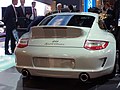 Hátsó spoiler egy Porsche 911 Sport Classic gépkocsin (2009)