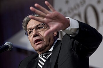 English: Comedian Lewis Black performs at the ...