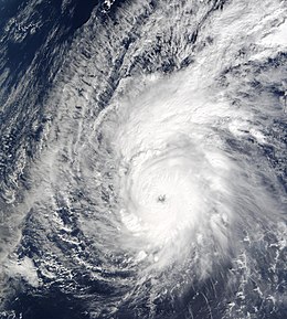 Typhoon Pongsona (2002).JPG