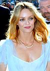 Vanessa_Paradis_Cannes_2016_3.jpg