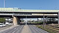 Vor der Praterbrücke, hinten die U-Bahn-Station Donaumarina der U2