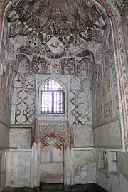 Vista del mihrab della moschea inverno