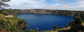 Blue Lake (Mount Gambier, Dec 2016).jpg