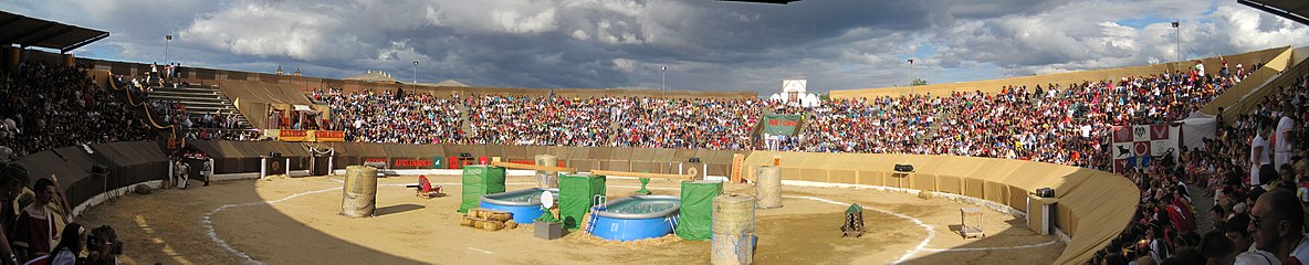 Reconstituição dum circo romano na Festa dos Ástures e Romanos de 2013