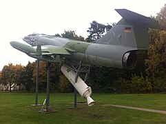 F-104G with an experimental ZELL rocket booster at Gatow.