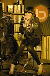 Jessie J performing in 2008 before fame Jessie J.jpg