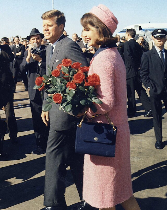 Pink Chanel suit of Jacqueline Kennedy Onassis