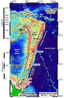 La Tonga Fosego konstituas la nordan duonon de la Tonga-Kermadeka Subdukcisistemo, kiu etendiĝas 2 550 km inter Nov-Zelando kaj Tongo.[1]