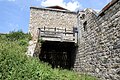 L'entrée et le pont roulant à effacement latéral.