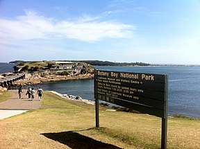 Die Einfahrt in die Botany Bay von La Perouse aus gesehen mit dem Fort auf Bare Island
