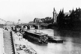 Wasserijboot op de Seine