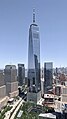 纽约世界贸易中心一号大楼 541米，94层