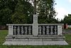 Památník obětem druhé světové války na hřbitově