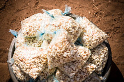 Remnants of popcorn have been found in Mexico that date circa 3600 BC. Popcorn (pipoca).jpg