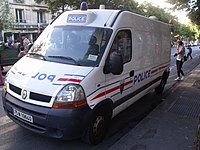 Renault Master II Phase 2 used by french national police in 2017.