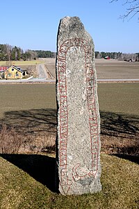 Östergötlands runinskrifter 32