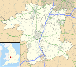 Strensham-servoj situas en Worcestershire