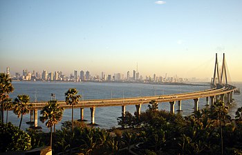 English: Worli Skyline(Mumbai) with Bandra Wor...