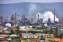 13 Промышленность Австралии - Металлургический завод компании BlueScope Steel Limited в Порт-Кембла, Австралия.jpg