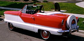 1959 Metropolitan convertible by AMC red-and-white rear view.JPG