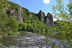 48. Platz: Wild Tibbi Neu! mit Blick auf die Nahe und das Naturschutzgebiet „Gans und Rheingrafenstein.“ (7133-056 WDPA: 81712), Bad Münster am Stein-Ebernburg, Bad Kreuznach, Rheinland-Pfalz.