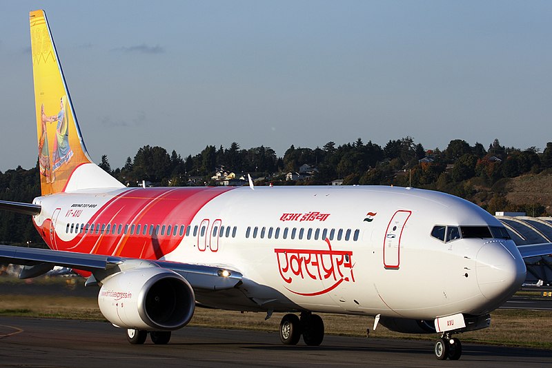 படிமம்:AIR INDIA EXPRESS BOEING 737.jpg