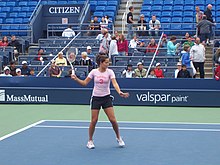Warming up at the 2007 U.S. Open