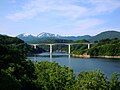 月山湖に架かる山形自動車道月山橋