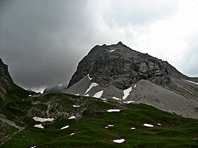 Vue de la Hochgundspitze depuis le refuge du Rappensee.