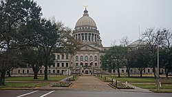 Jackson December 2018 02 (Mississippi State Capitol) (cropped)