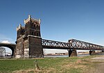 NRW, Duisburg-Hochfelder Eisenbahnbrucke 01.jpg