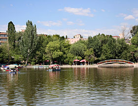 Image illustrative de l’article Parc de la Victoire (Erevan)