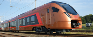 Der Voralpen-Express verkehrte als lokomotiv­bespannter Pendelzug, bis ihn die Schweizerische Südostbahn 2019 durch Traverso-Triebzüge ersetzte.