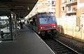 Een treinstel Z 8800 komt aan op Station Saint-Cloud. Hij rijdt de missie VERI (TransU)