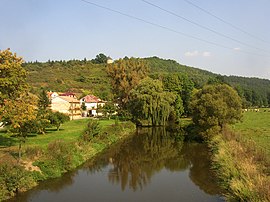 Uslava River in Stary Plzenec CZ 0616.jpg